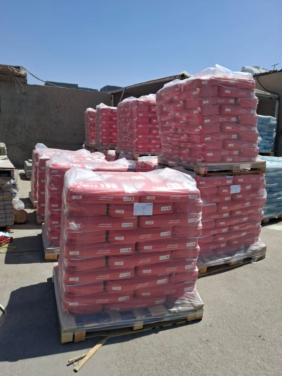 أسمنت بحريني  وتشطيب