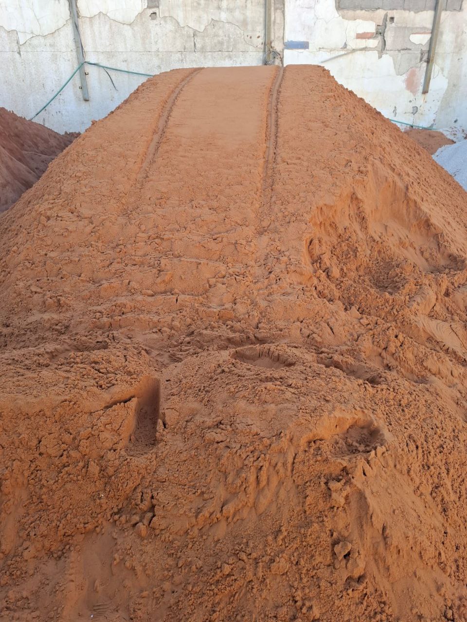  رمل احمر زراعي  